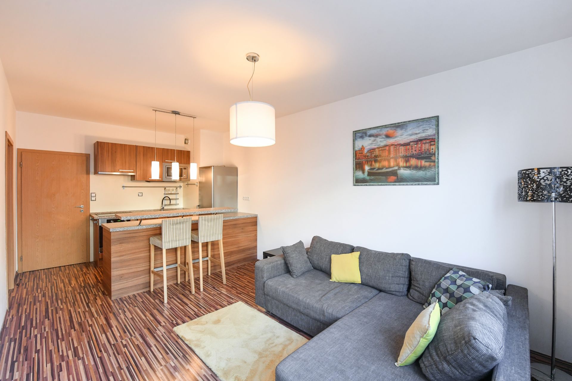 Byt 2+kk s lodžií, Stodůlky